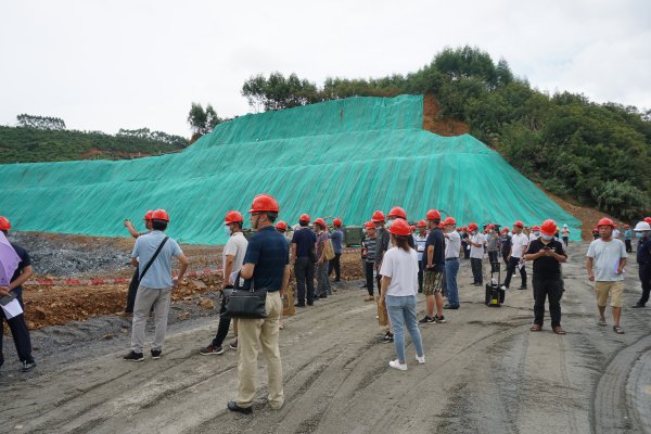 广西矿业协会绿色矿山实地培训现场